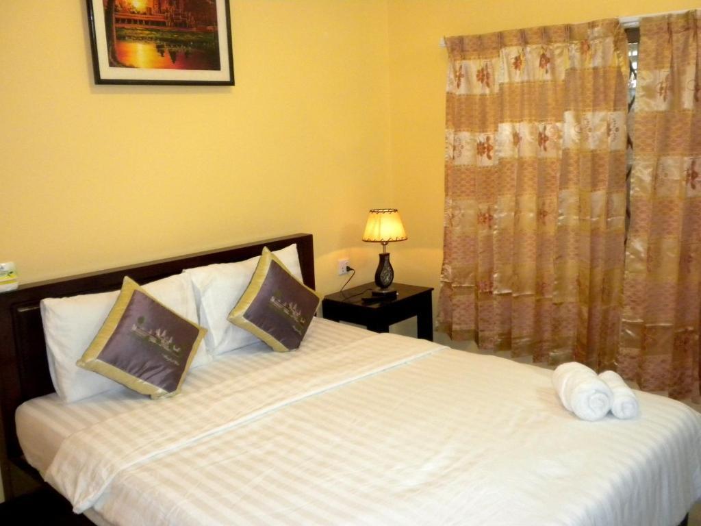 Old Town Guesthouse Kampot Ruang foto