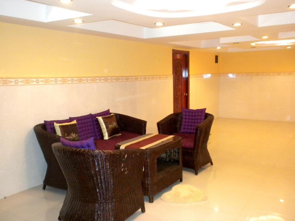 Old Town Guesthouse Kampot Bagian luar foto